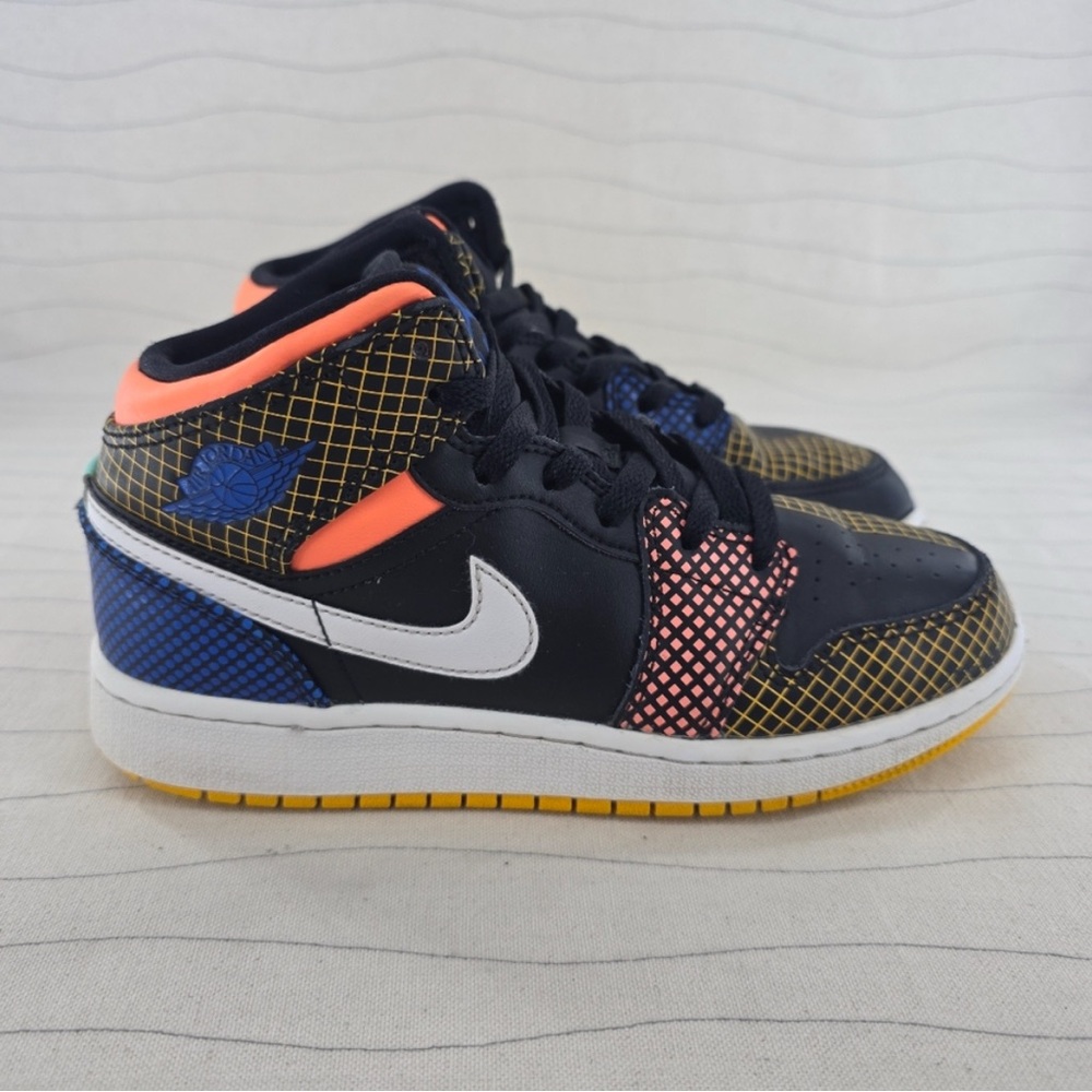 Nike Kids Multicolor Sneakers